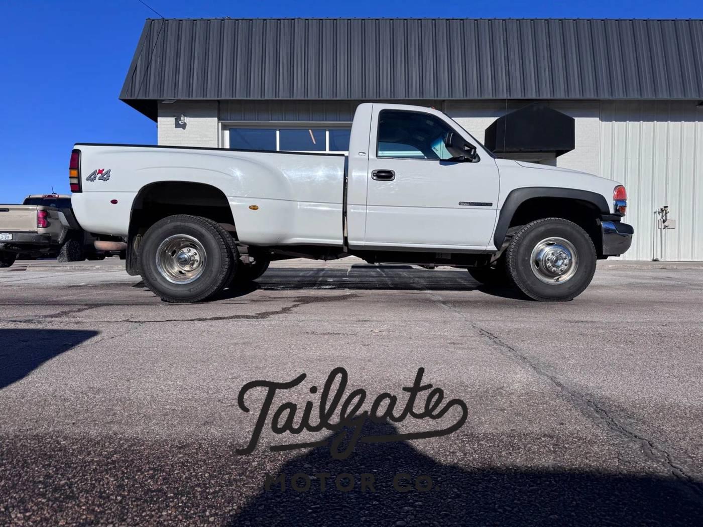 2001 GMC Sierra 3500 SL in Fremont NE For Sale - Image 1