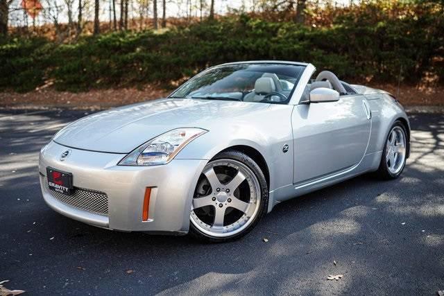 2004 Nissan 350Z Touring in Duluth GA For Sale - Image 1