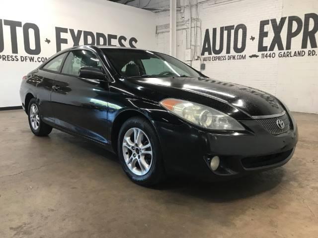 2004 Toyota Camry Solara SE in Dallas TX For Sale - Image 1