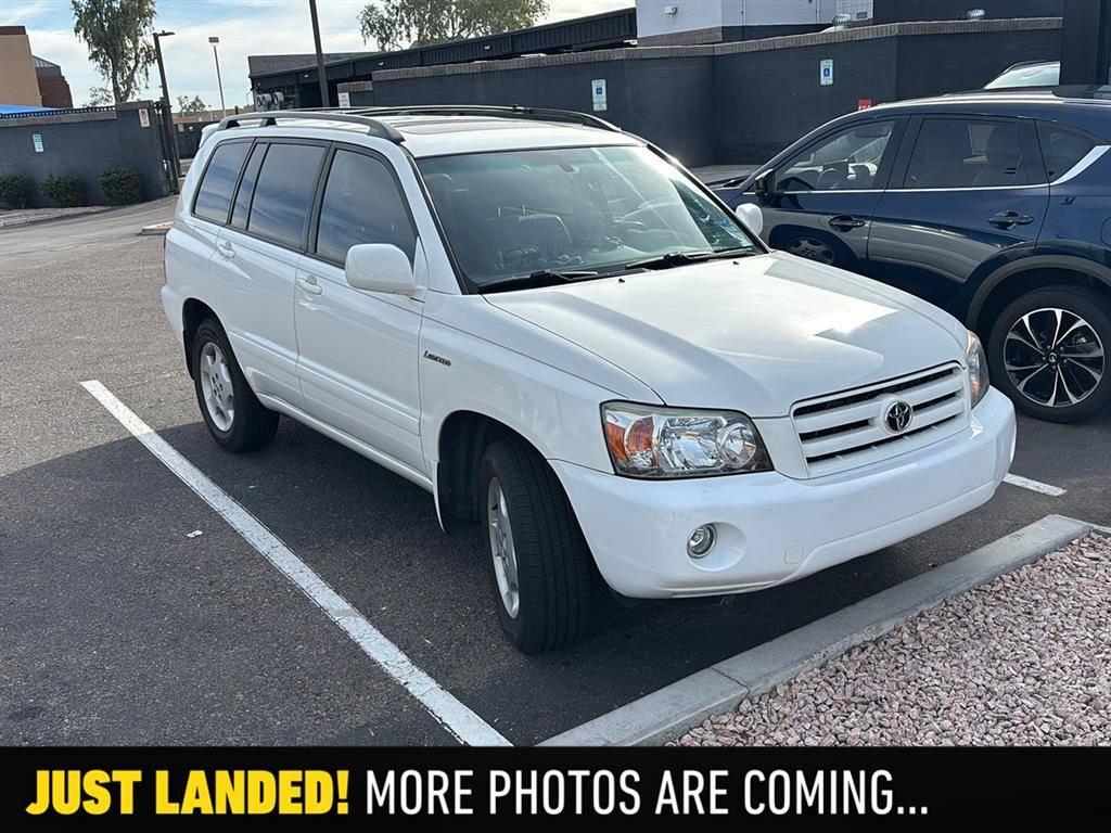 2004 Toyota Highlander Limited in Tempe AZ For Sale - Image 1