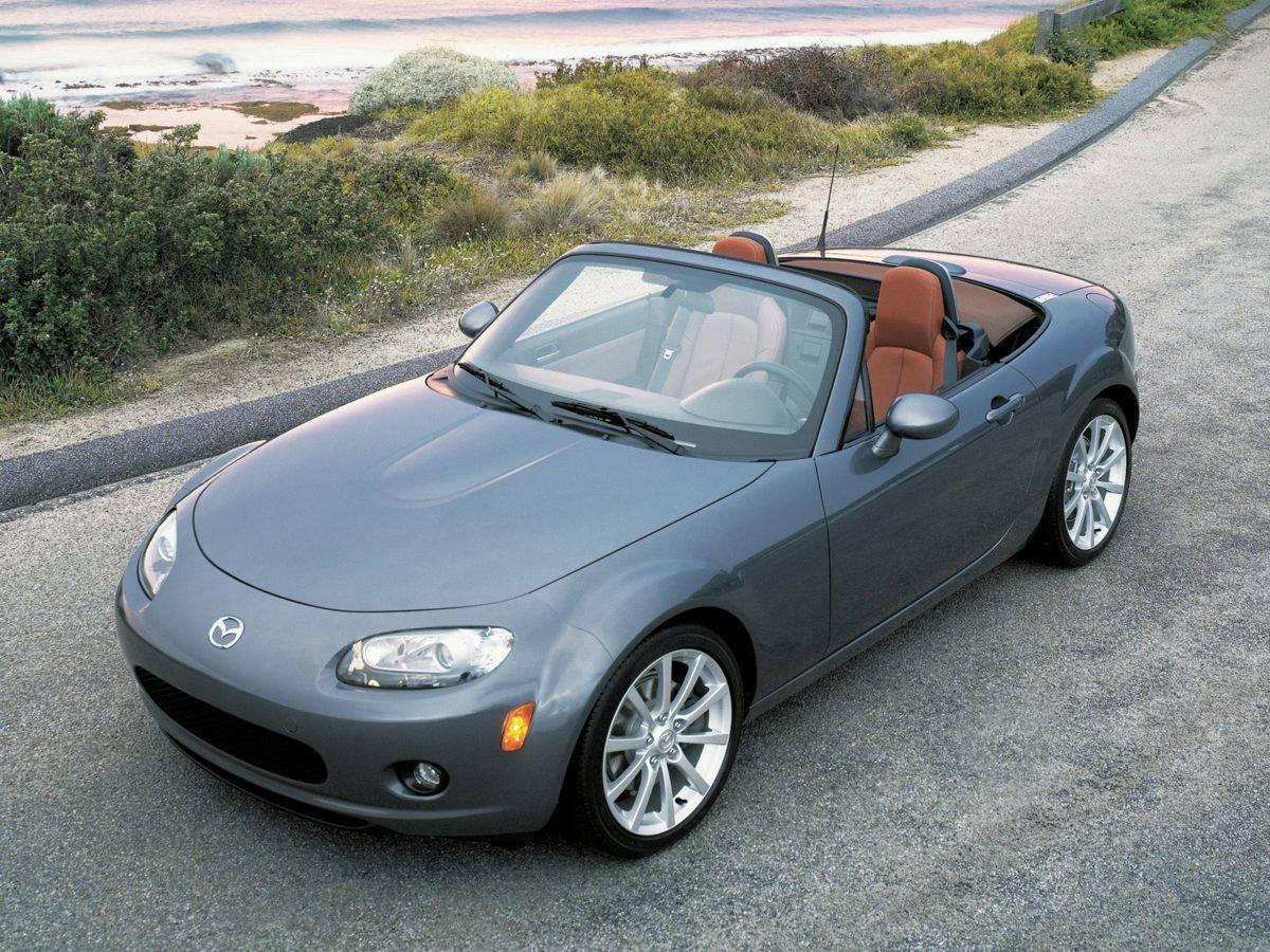 2006 Mazda MX-5 Miata Base in Hagerstown MD For Sale - Image 1