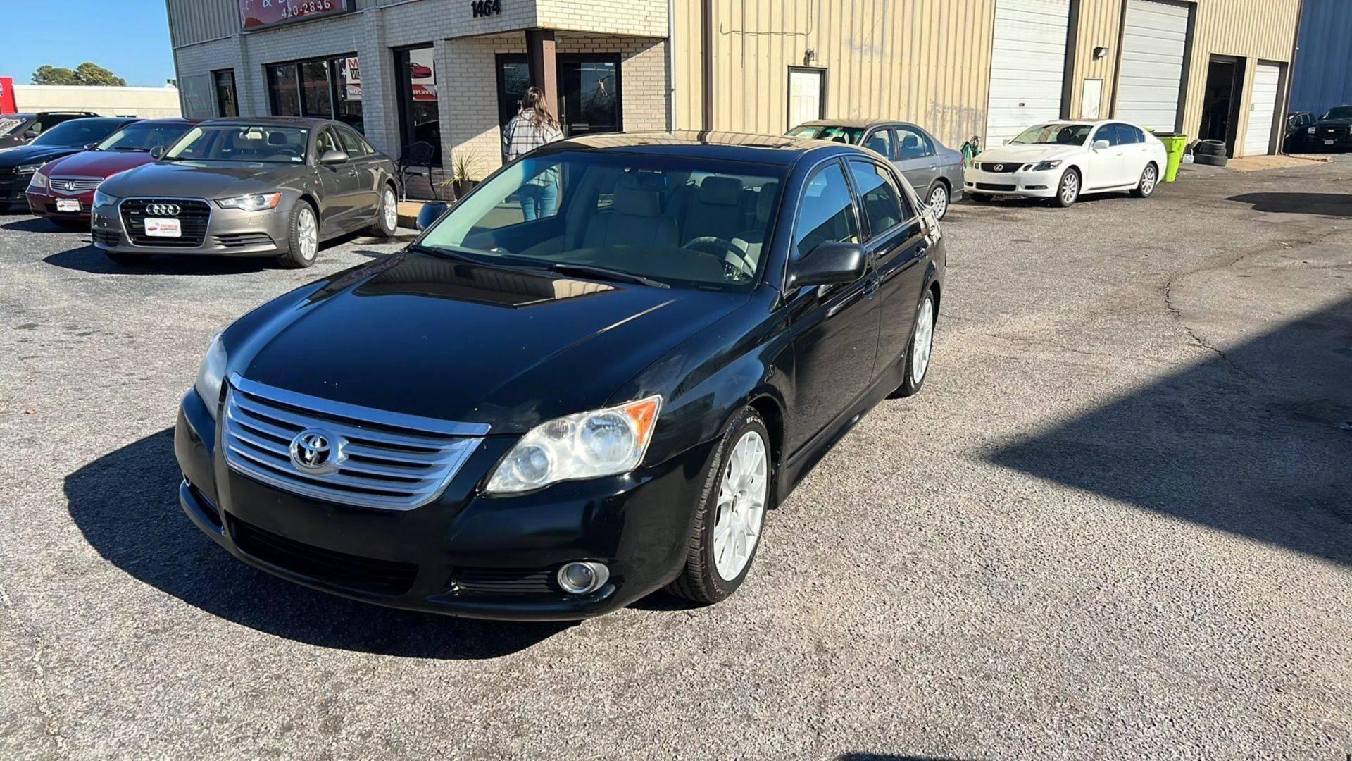 2008 Toyota Avalon XLS in Chesapeake VA For Sale - Image 1