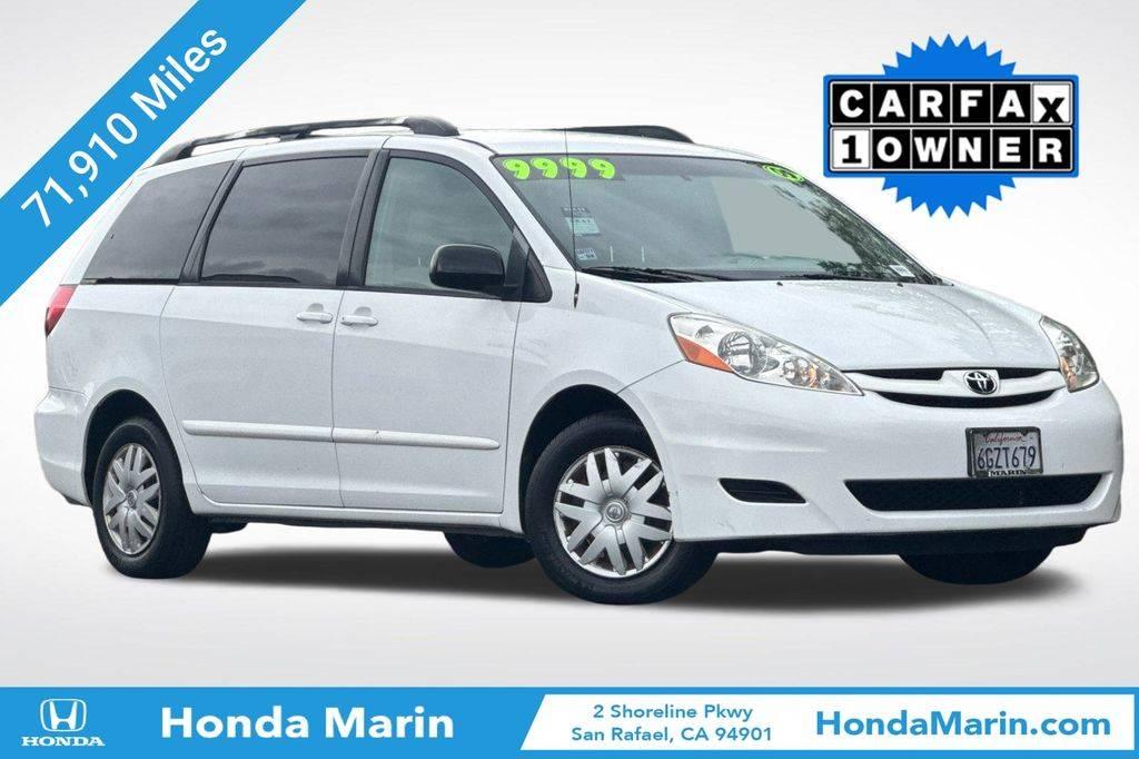 2009 Toyota Sienna LE in San Rafael CA For Sale - Image 1