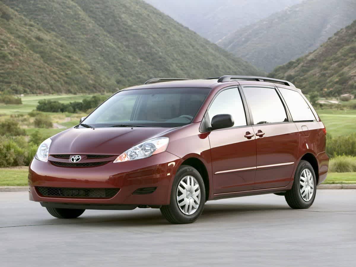2009 Toyota Sienna XLE in Ramsey NJ For Sale - Image 1