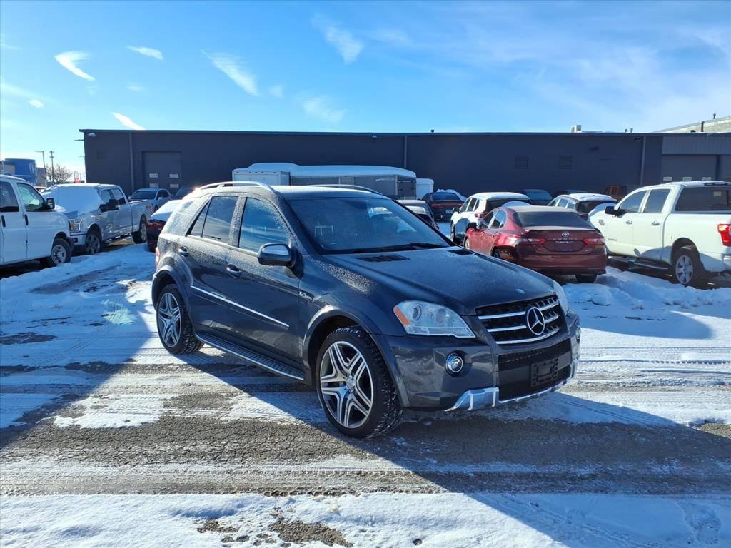 2010 Mercedes-Benz M-Class ML 63 AMG in Bourbonnais IL For Sale - Image 1