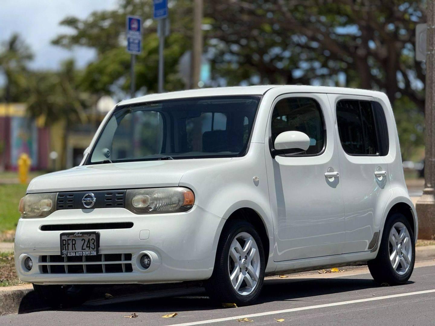 2010 Nissan Cube 1.8 SL in Honolulu HI For Sale - Image 1