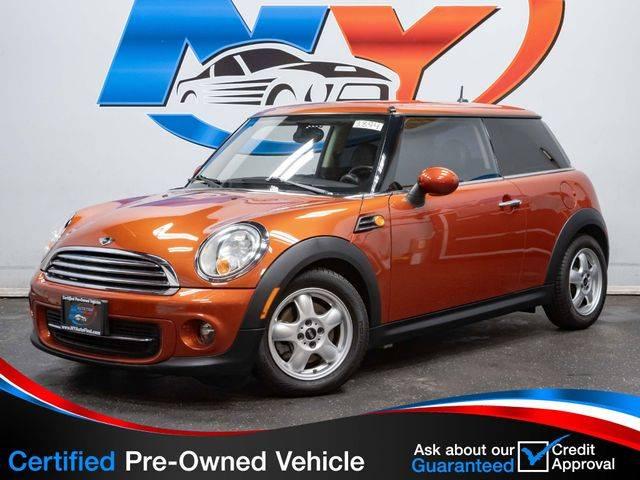 2011 MINI Hardtop Cooper in Massapequa NY For Sale - Image 1