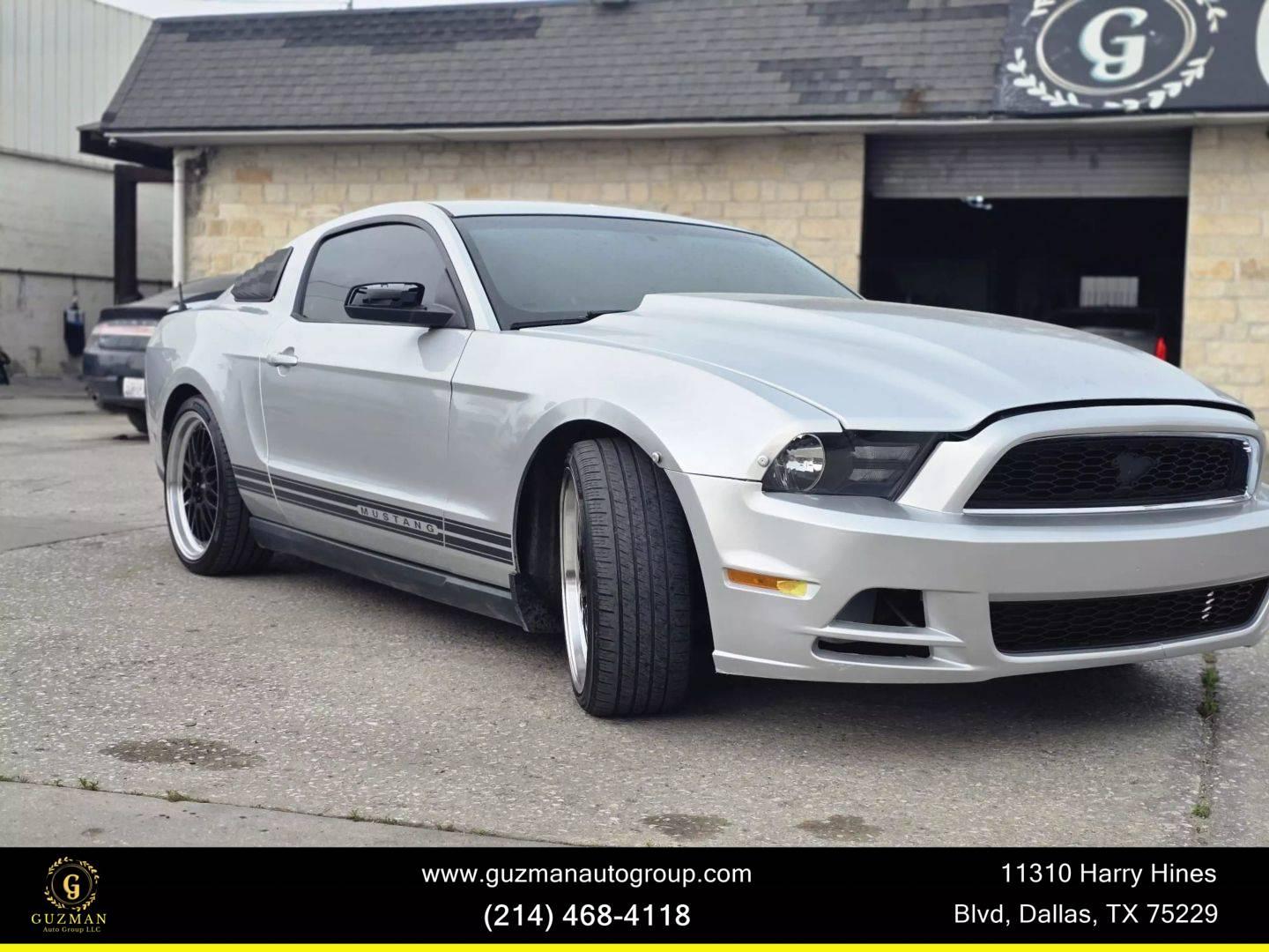 2012 Ford Mustang V6 in Dallas TX For Sale - Image 1