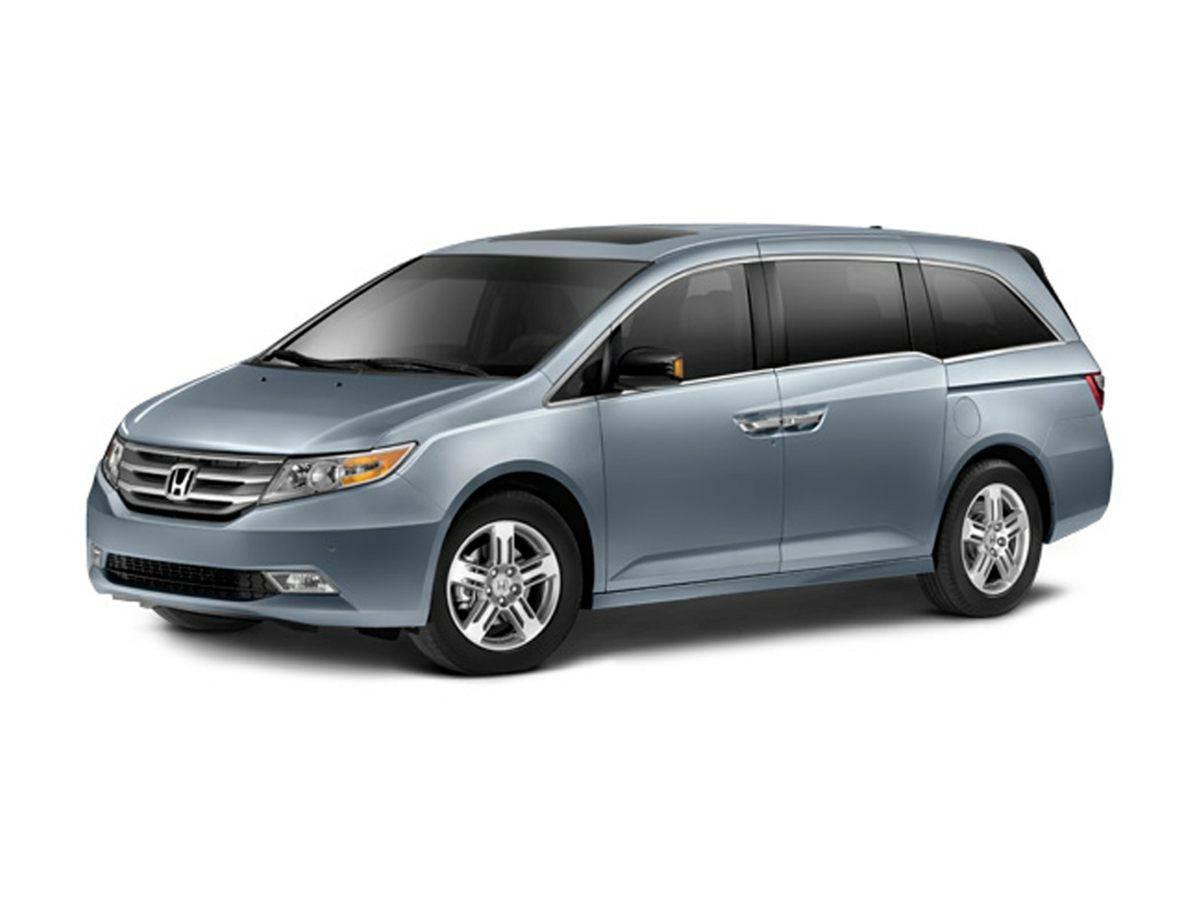 2012 Honda Odyssey Touring in Aurora IL For Sale - Image 1