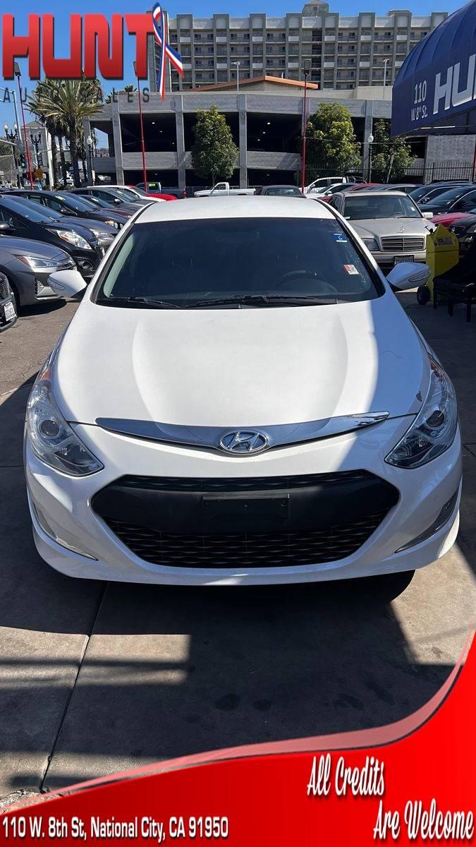 2012 Hyundai Sonata Hybrid Base in National City CA For Sale - Image 1