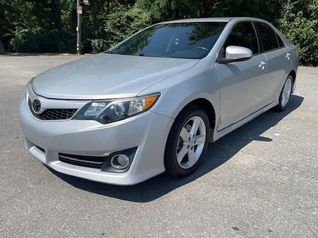 2012 Toyota Camry SE in Smyrna TN For Sale - Image 1