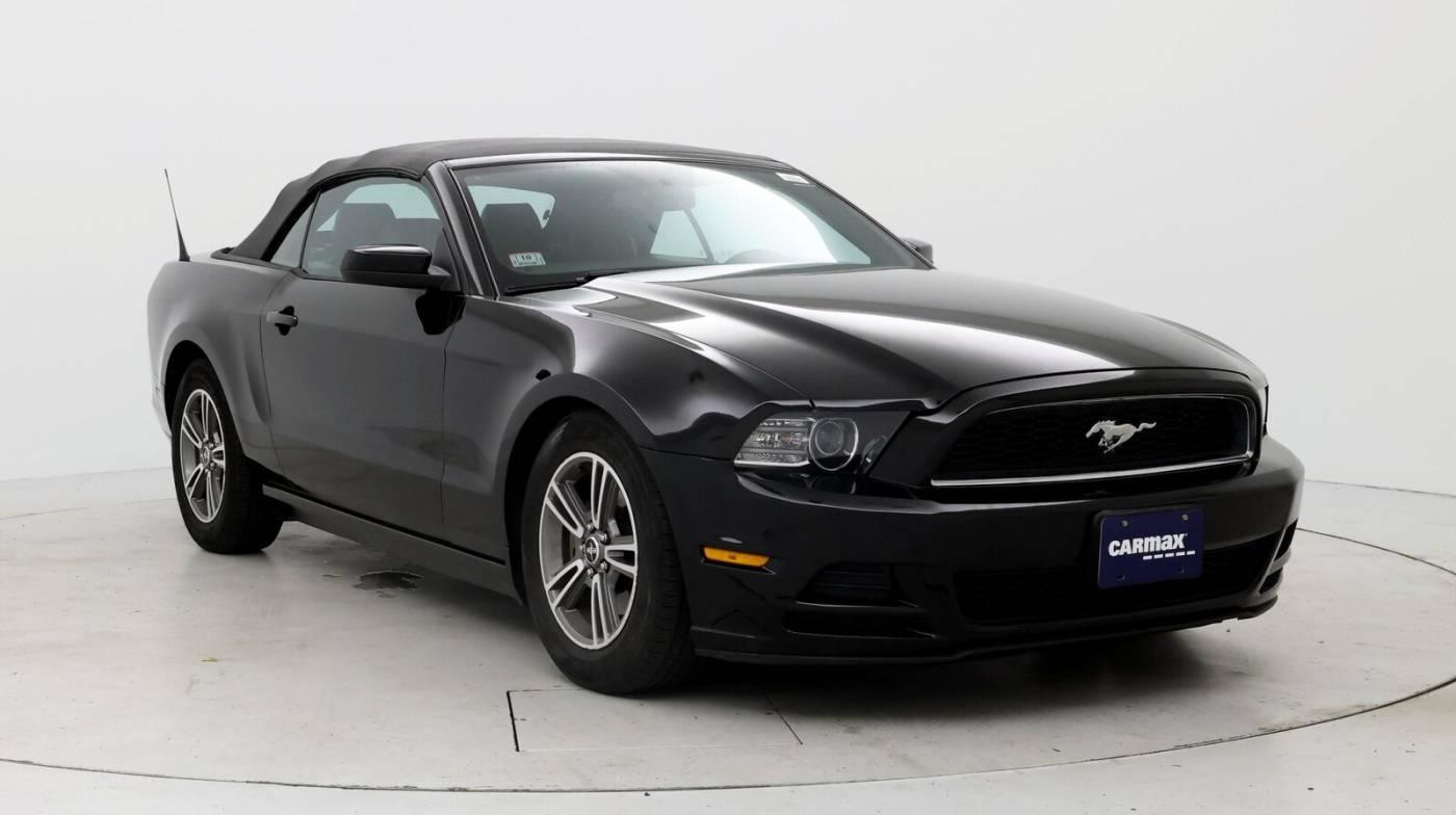 2013 Ford Mustang V6 Premium in Inglewood CA For Sale - Image 1