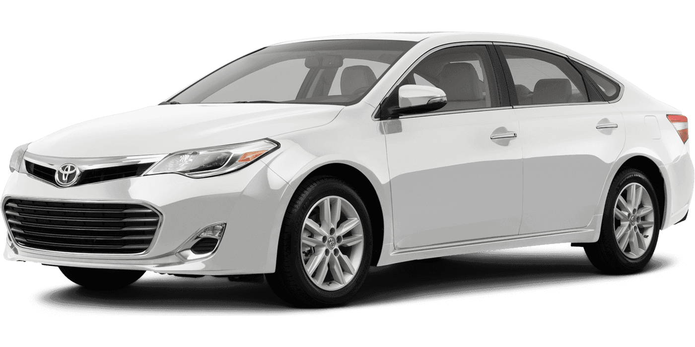 2013 Toyota Avalon XLE in Forsyth IL For Sale - Image 1