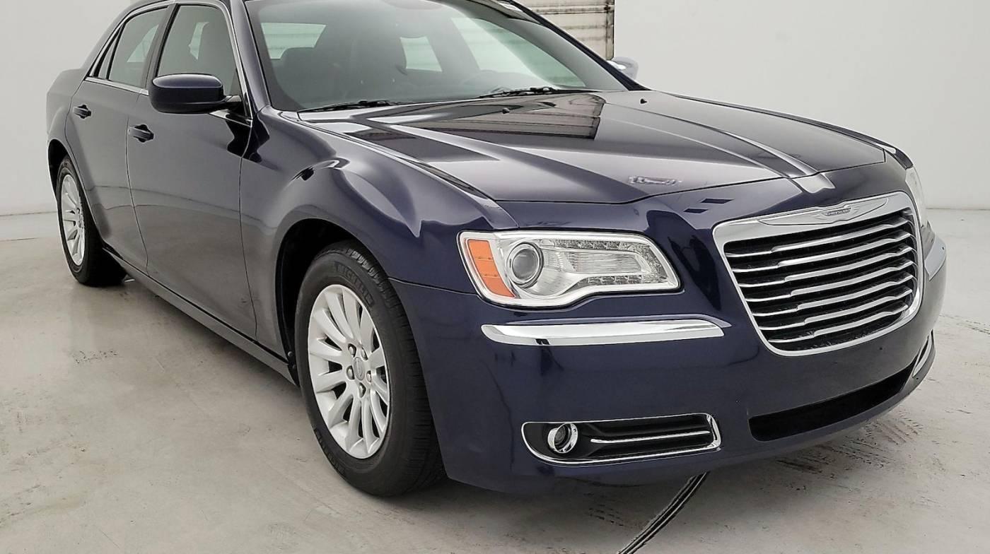 2014 Chrysler 300 Base For Sale - Image 1