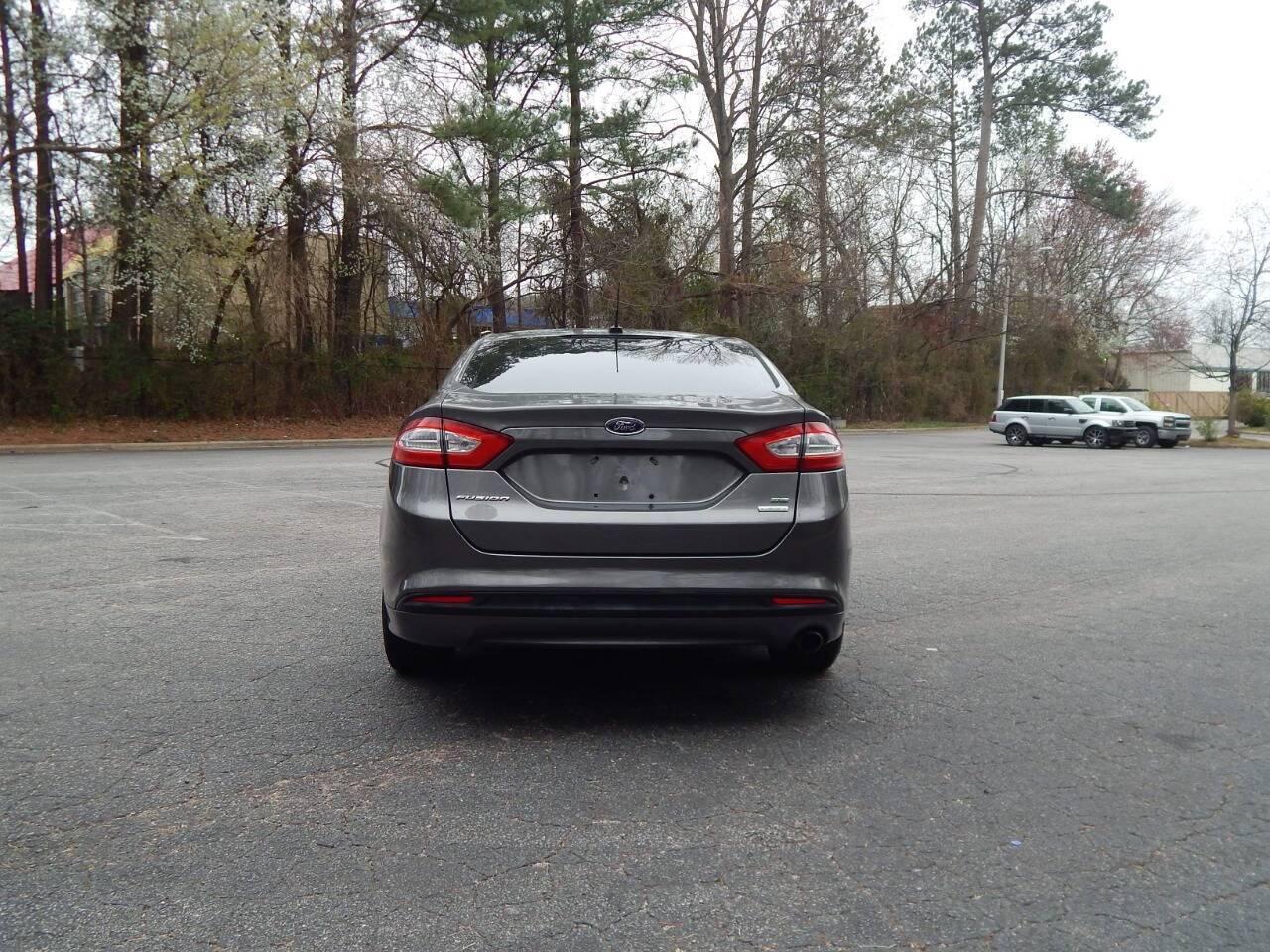 Listing image 4