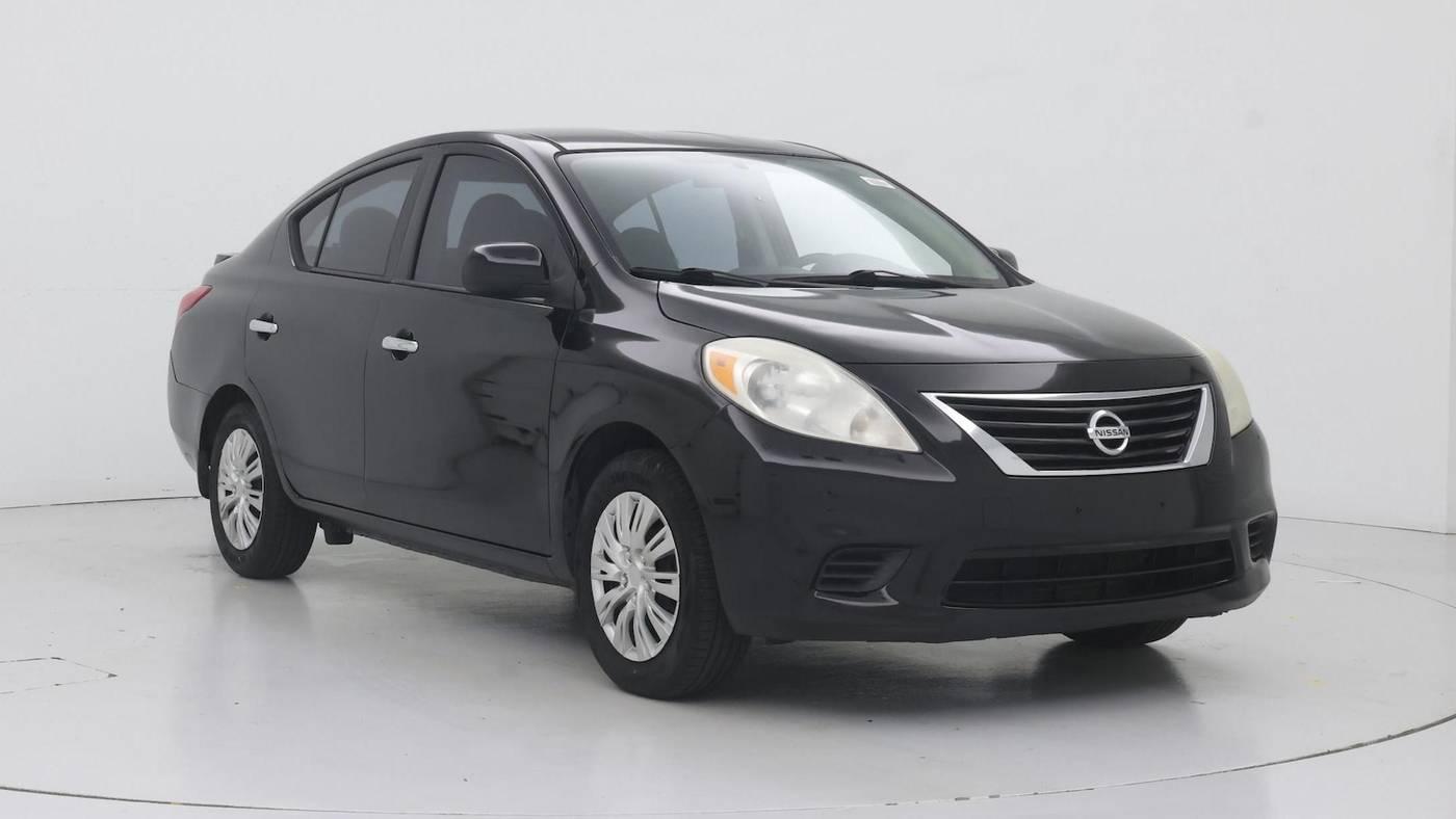 2014 Nissan Versa 1.6 SV in Birmingham AL For Sale - Image 1