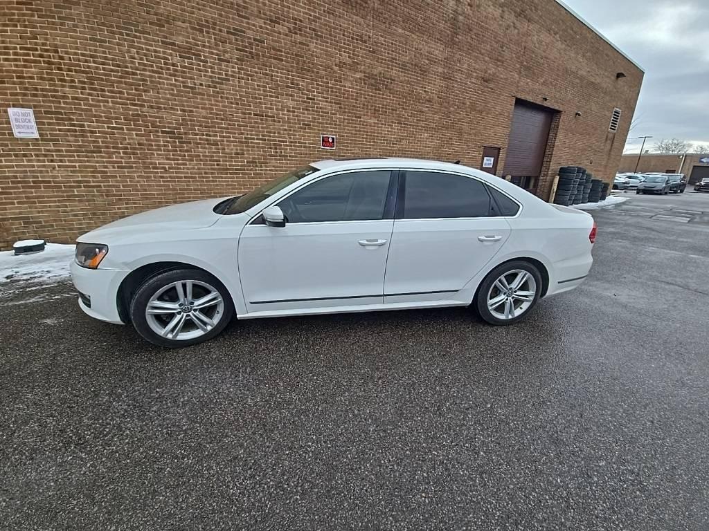 2014 Volkswagen Passat TDI SE in Dublin OH For Sale - Image 1