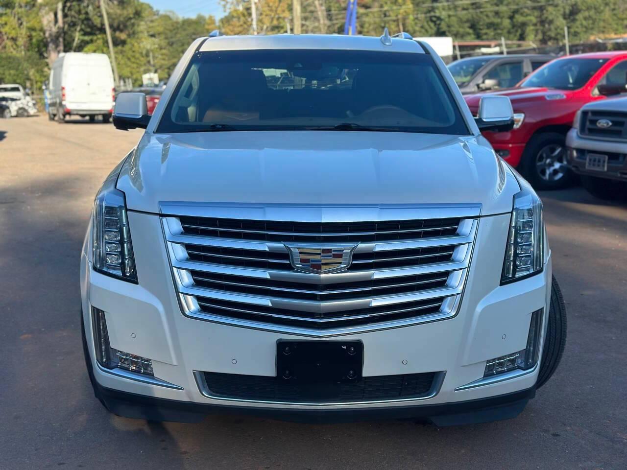 2015 Cadillac Escalade Platinum in Gainsville GA For Sale - Image 1
