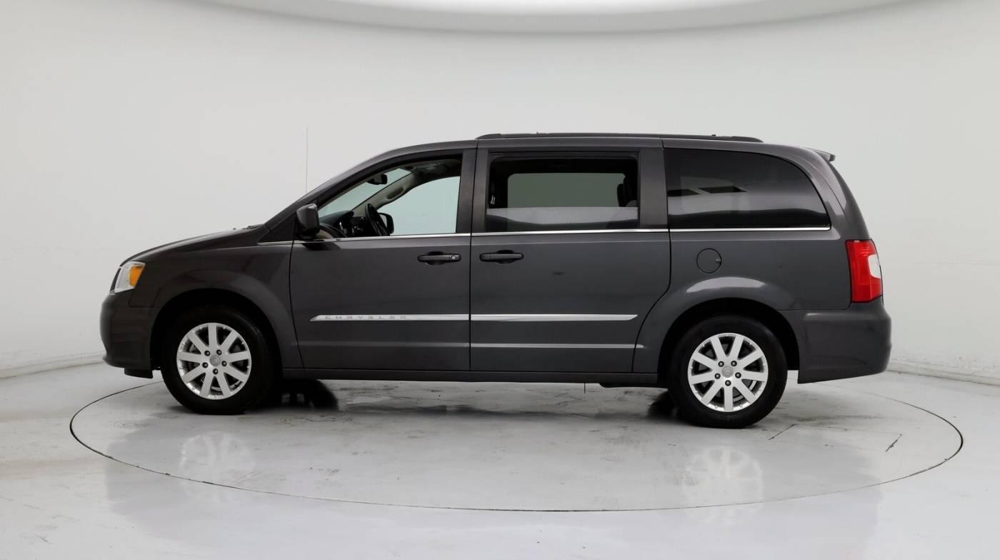 2015 Chrysler Town & Country Touring For Sale - Image 1