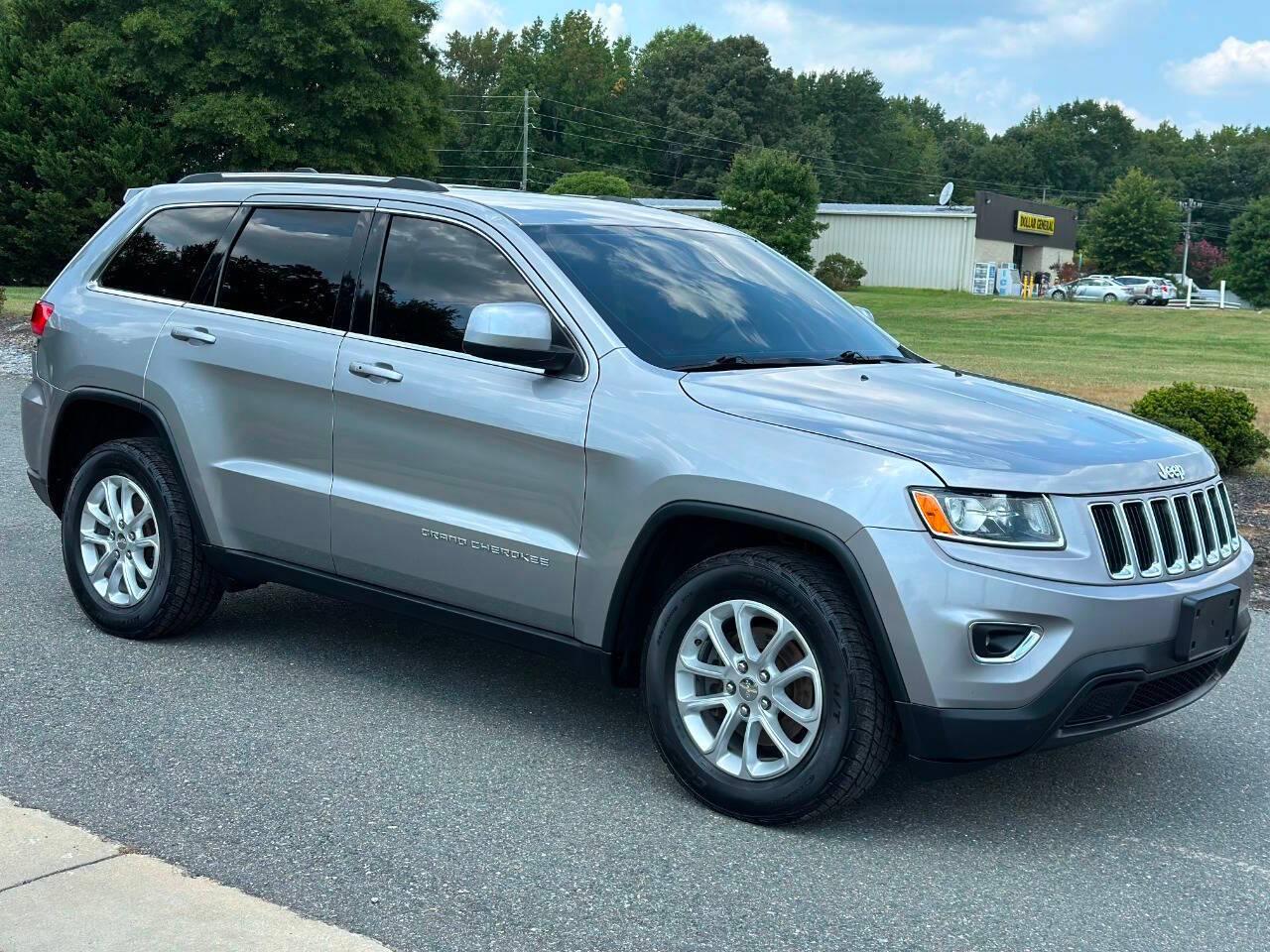 2015 Jeep Grand Cherokee Laredo in Spotsylvania VA For Sale - Image 1