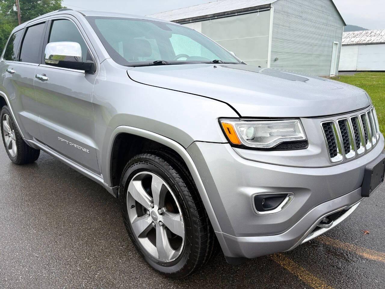 2015 Jeep Grand Cherokee Overland in Slatington PA For Sale - Image 1