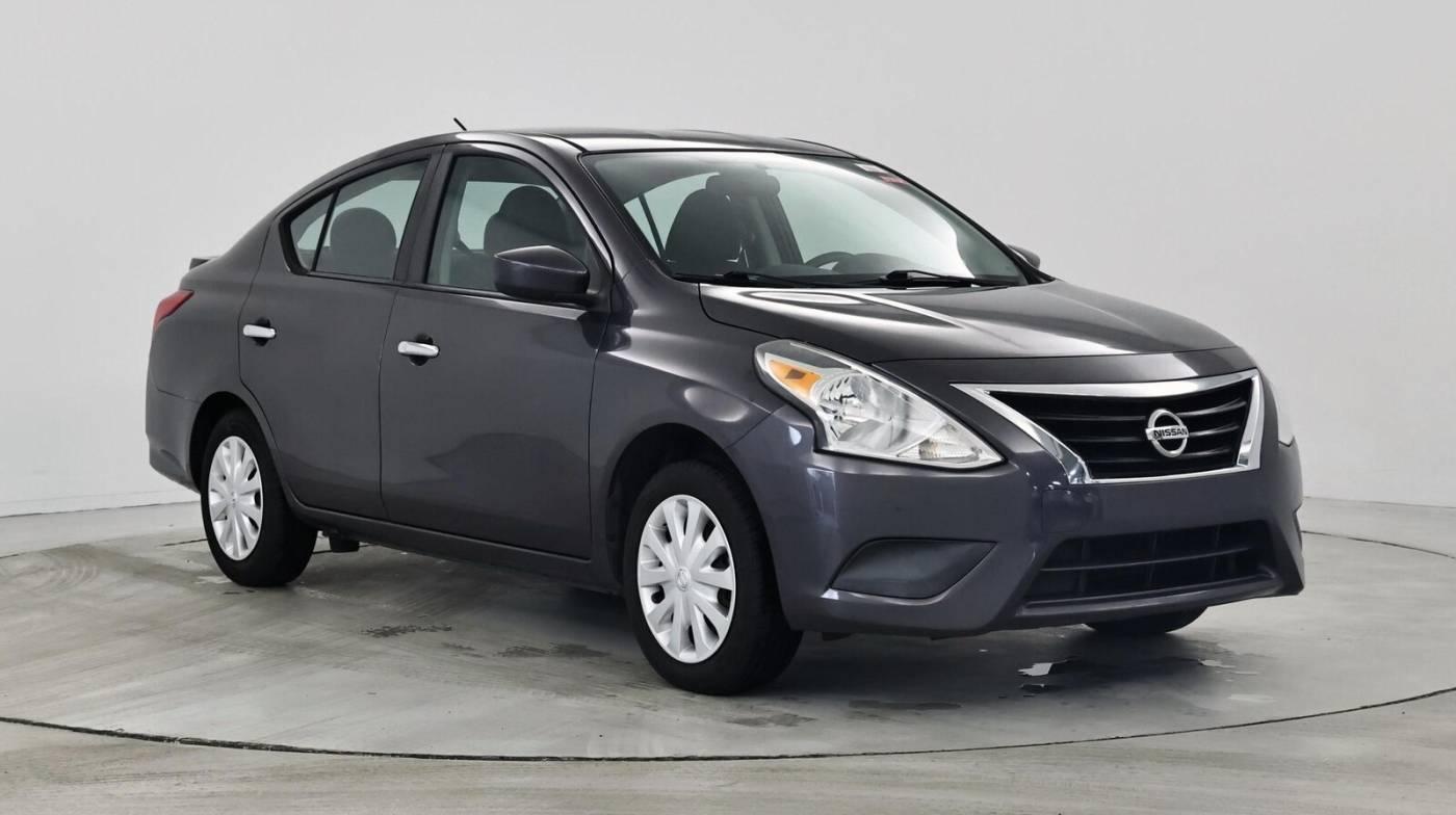 2015 Nissan Versa 1.6 SV in Inglewood CA For Sale - Image 1