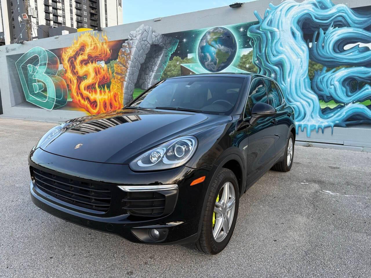 2015 Porsche Cayenne S E-Hybrid in Fort Lauderdale FL For Sale - Image 1