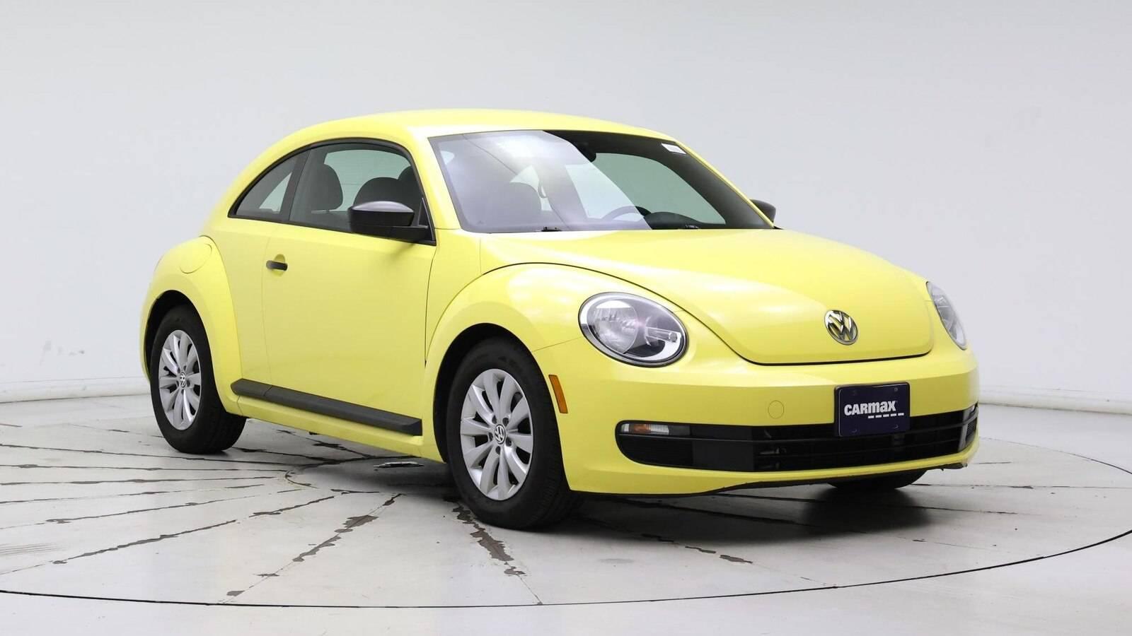 2015 Volkswagen Beetle 1.8T Classic in Birmingham AL For Sale - Image 1