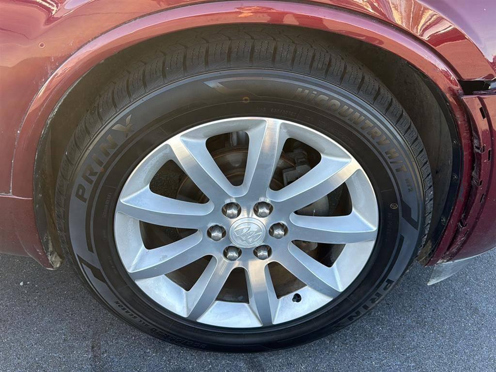 2016 Buick Enclave Premium in Greenville NC For Sale - Image 1