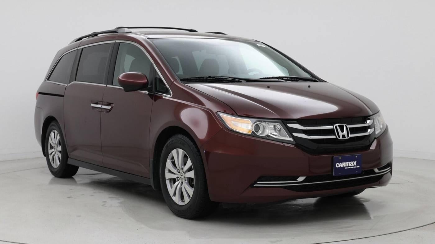2016 Honda Odyssey SE in Inglewood CA For Sale - Image 1
