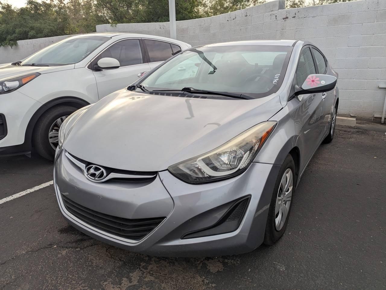 2016 Hyundai Elantra SE in Peoria AZ For Sale - Image 1