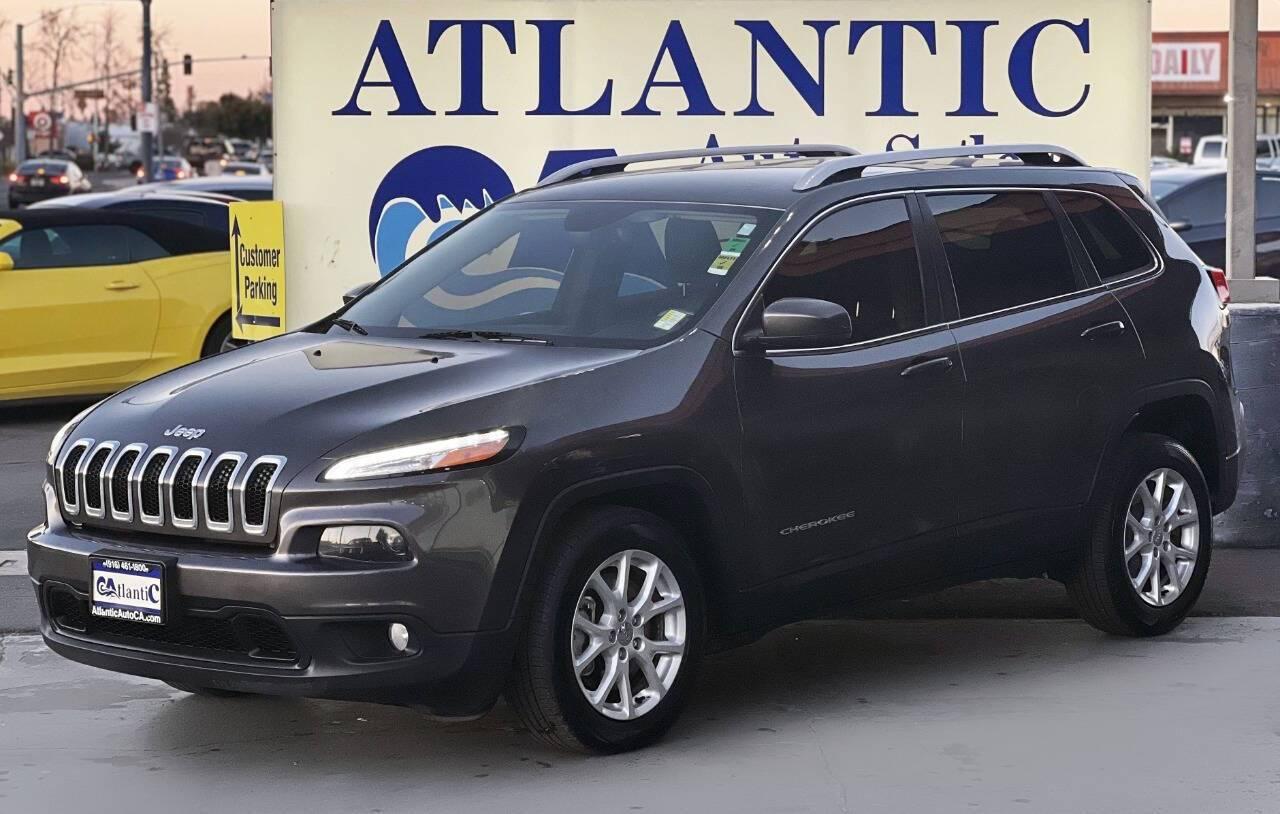 2016 Jeep Cherokee Latitude in Sacramento CA For Sale - Image 1