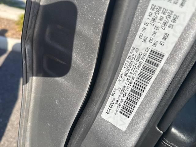 2016 Jeep Grand Cherokee Laredo in Tampa FL For Sale - Image 1