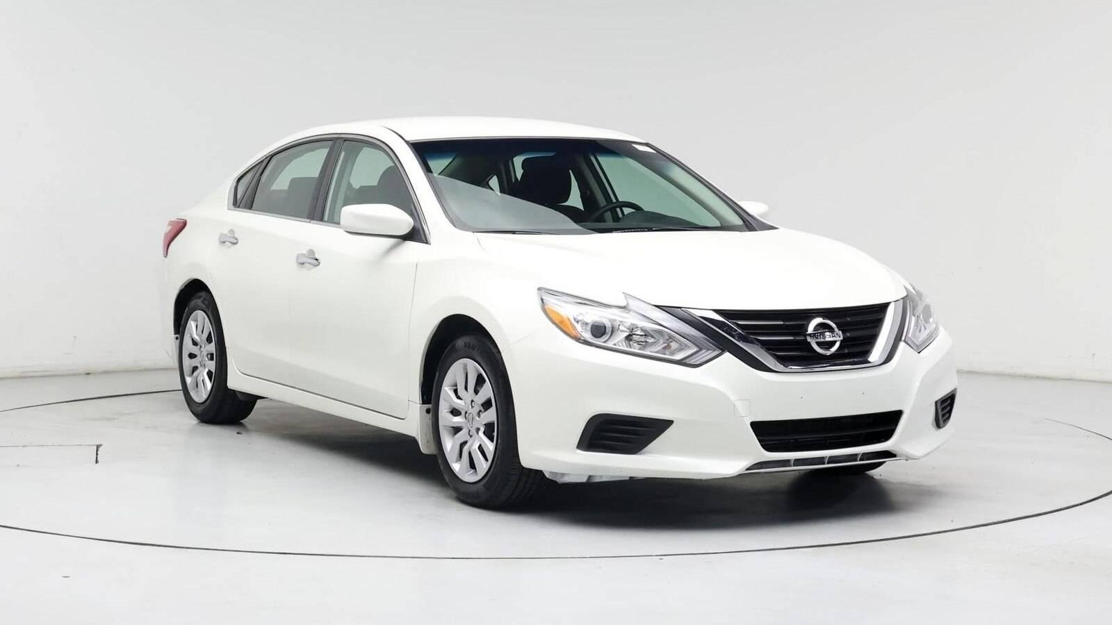 2016 Nissan Altima 2.5 S in Birmingham AL For Sale - Image 1