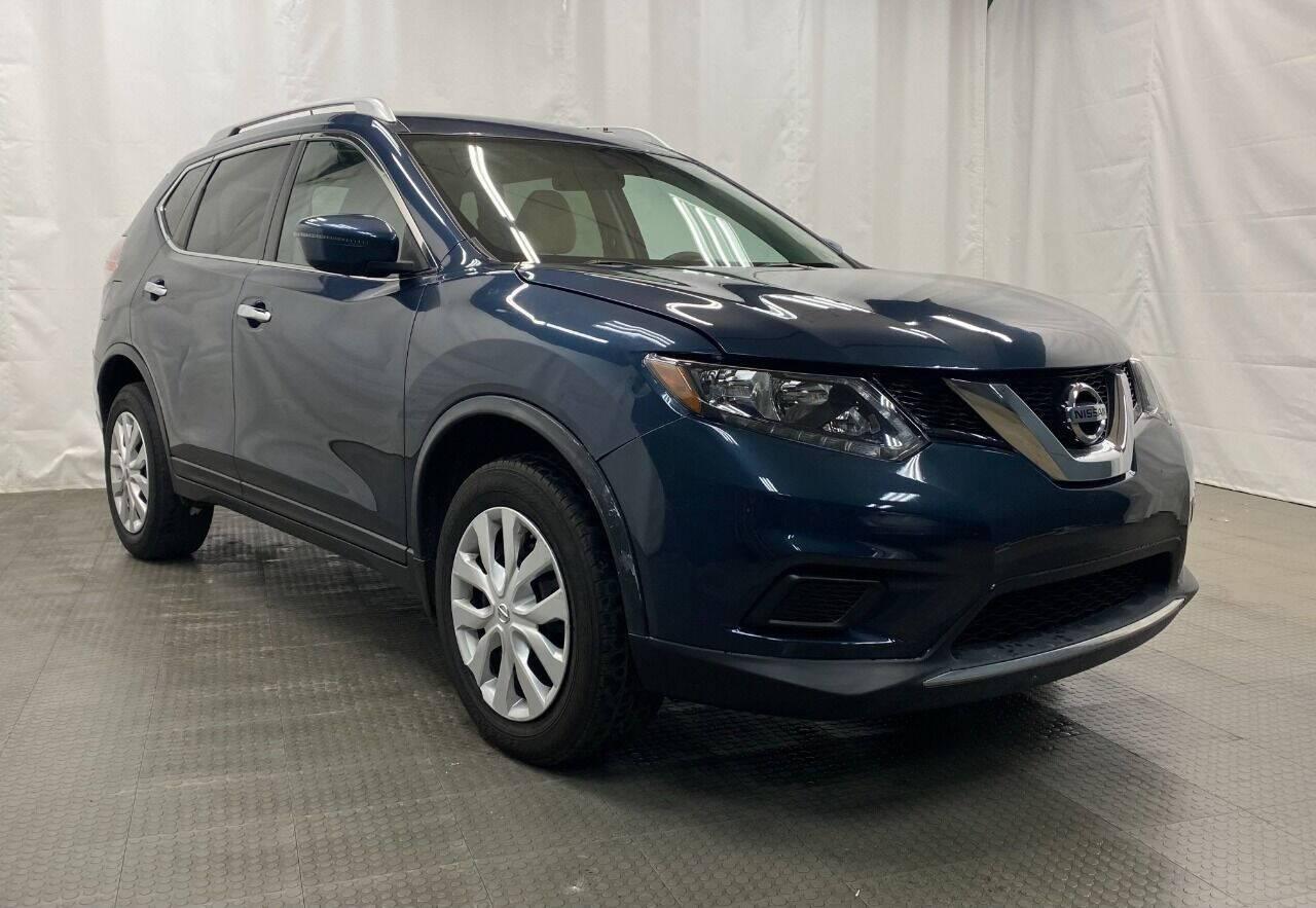 2016 Nissan Rogue S in Philladelphia PA For Sale - Image 1