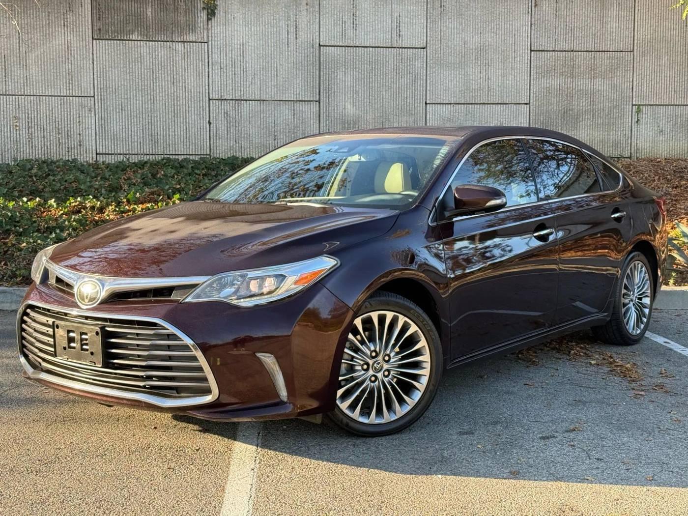 2016 Toyota Avalon Limited in Los Angeles CA For Sale - Image 1