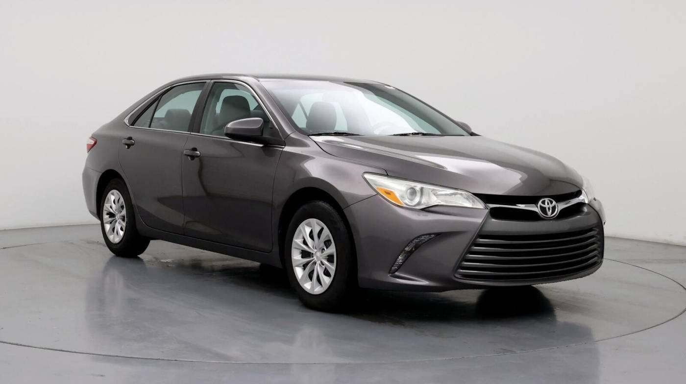 2016 Toyota Camry LE in Inglewood CA For Sale - Image 1