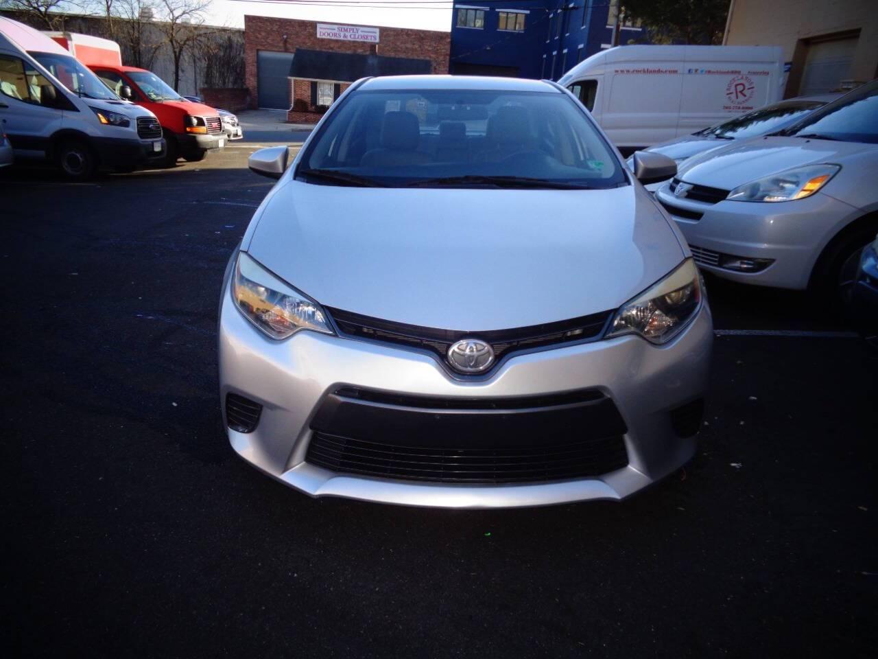 2016 Toyota Corolla LE in Alexandria VA For Sale - Image 1