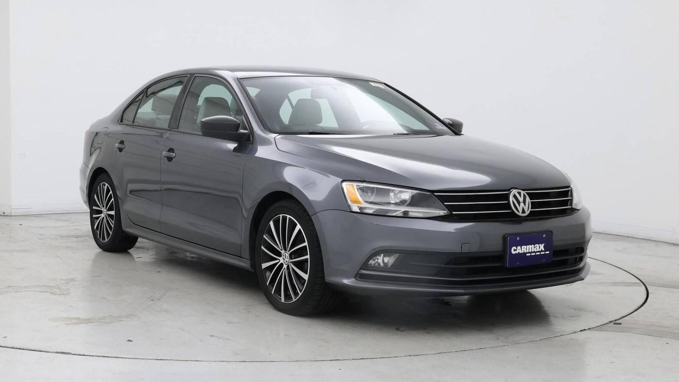 2016 Volkswagen Jetta 1.8T Sport in Birmingham AL For Sale - Image 1