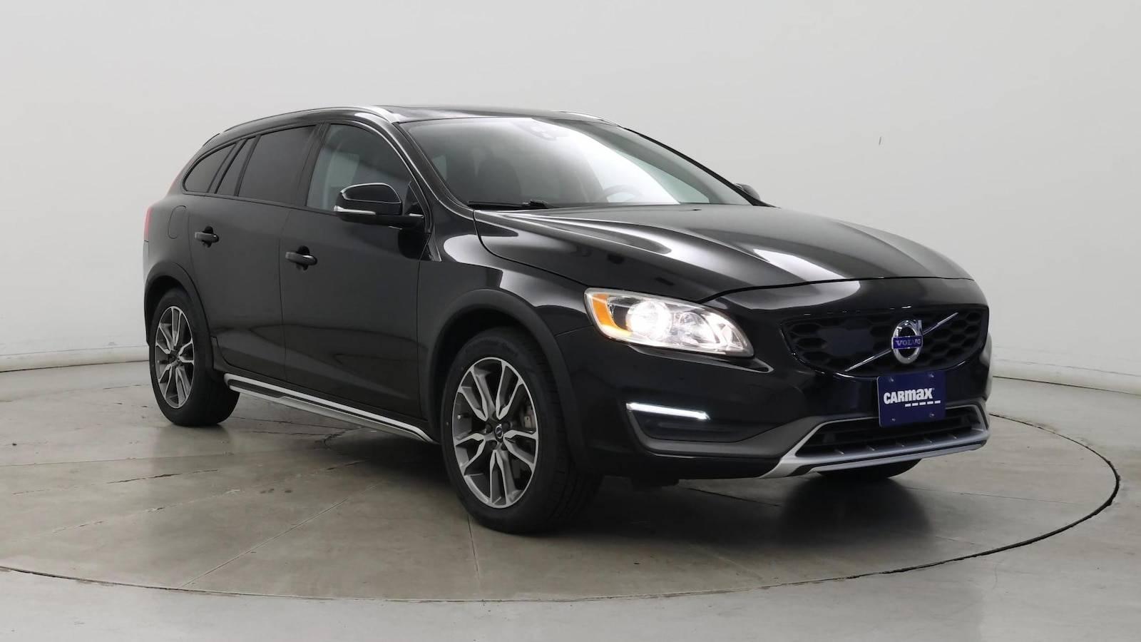2016 Volvo V60 Cross Country T5 in Birmingham AL For Sale - Image 1