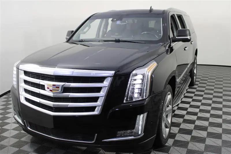 2017 Cadillac Escalade Luxury in Fairfax VA For Sale - Image 1