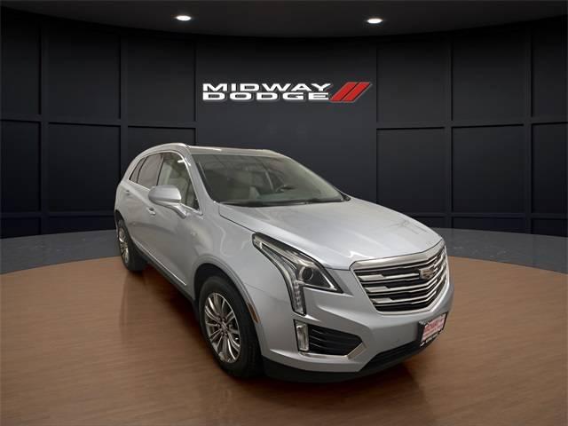 2017 Cadillac XT5 Luxury in Chicago IL For Sale - Image 1