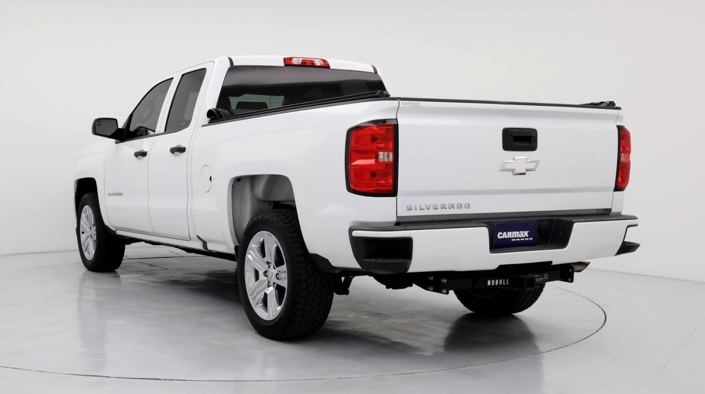 2017 Chevrolet Silverado 1500 Custom in Inglewood CA For Sale - Image 1