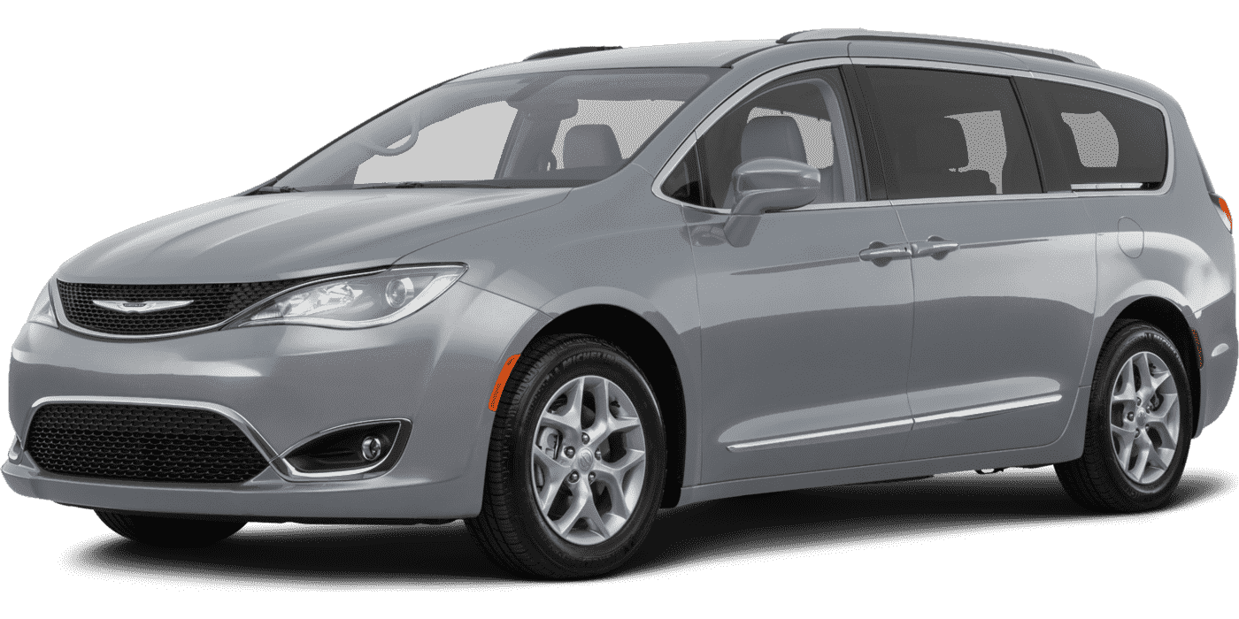 2017 Chrysler Pacifica Touring L in Fresno CA For Sale - Image 1