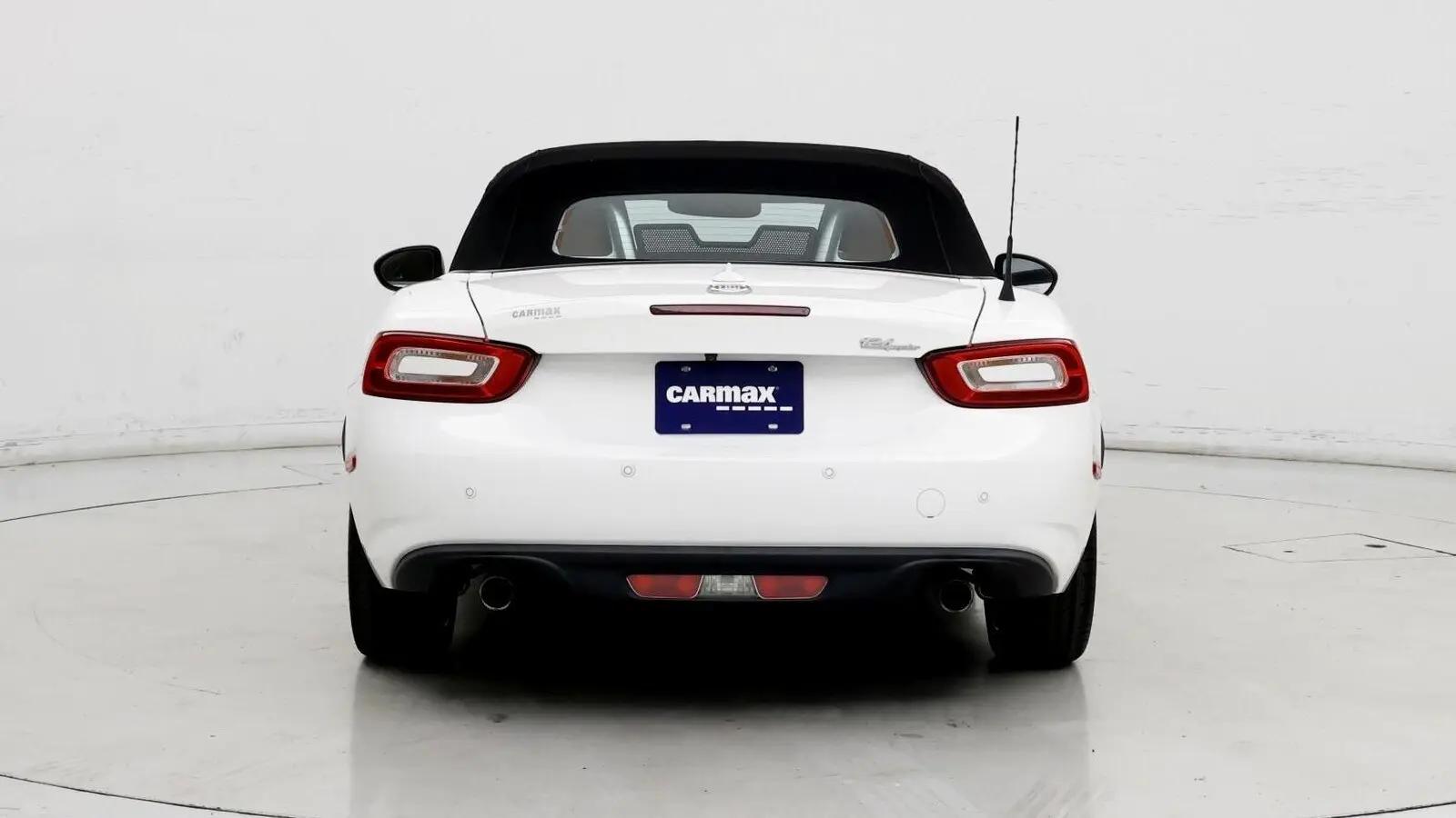 2017 FIAT 124 Spider Lusso in Birmingham AL For Sale - Image 1