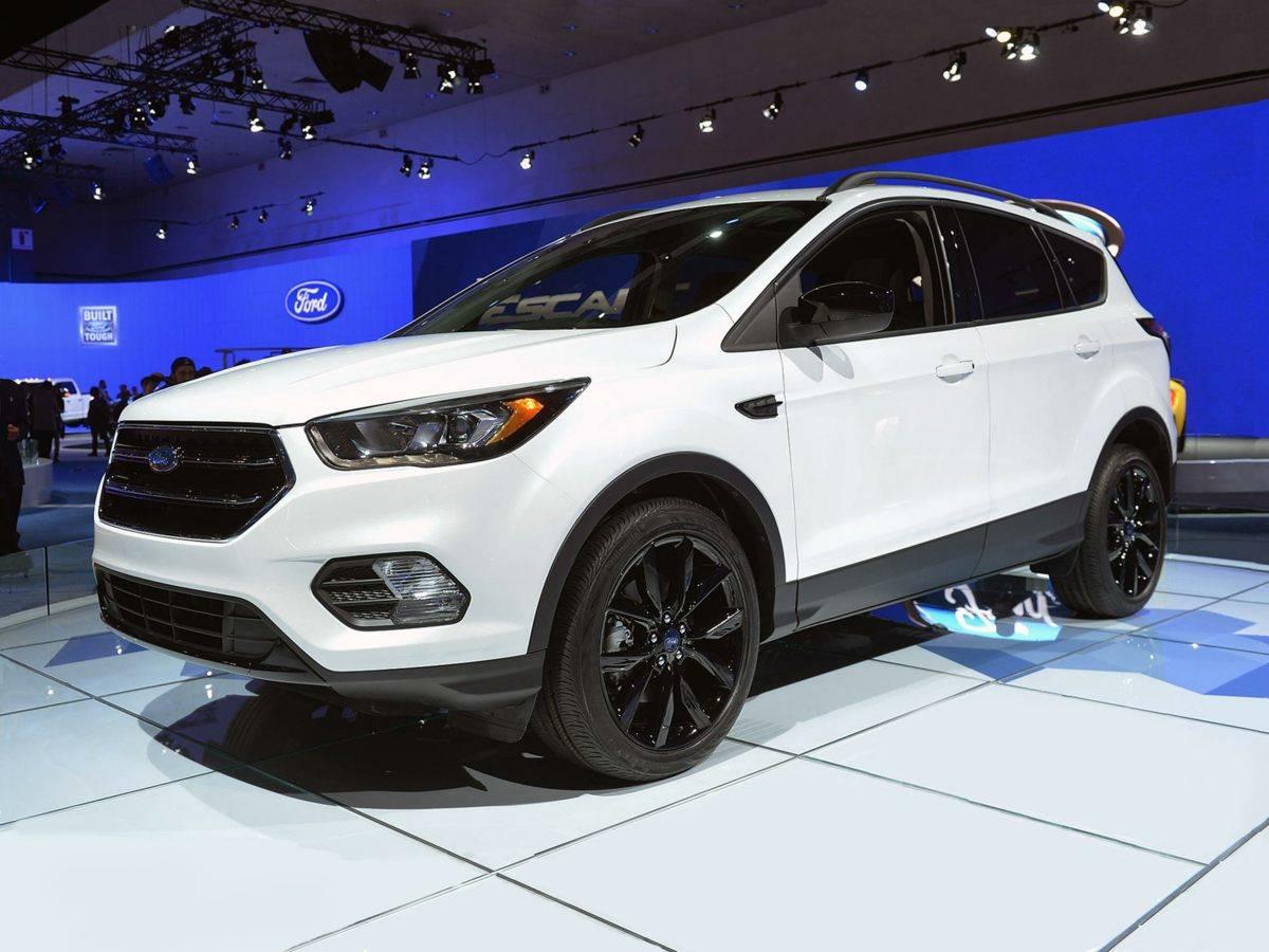 2017 Ford Escape Titanium in Dallas TX For Sale - Image 1