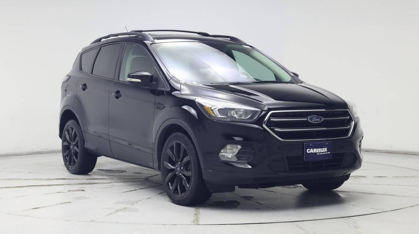 2017 Ford Escape Titanium in Inglewood CA For Sale - Image 1
