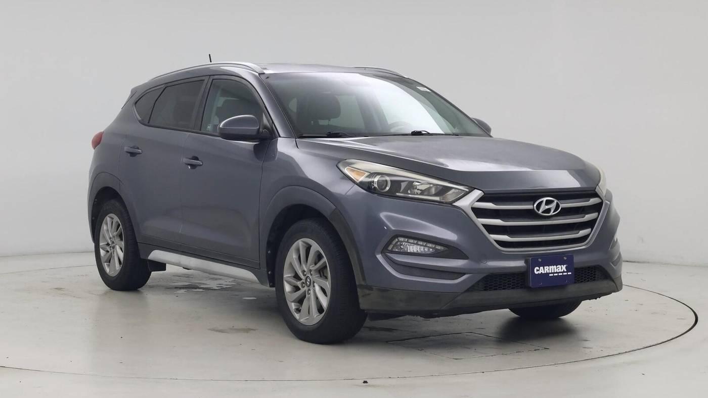 2017 Hyundai Tucson SE in Birmingham AL For Sale - Image 1