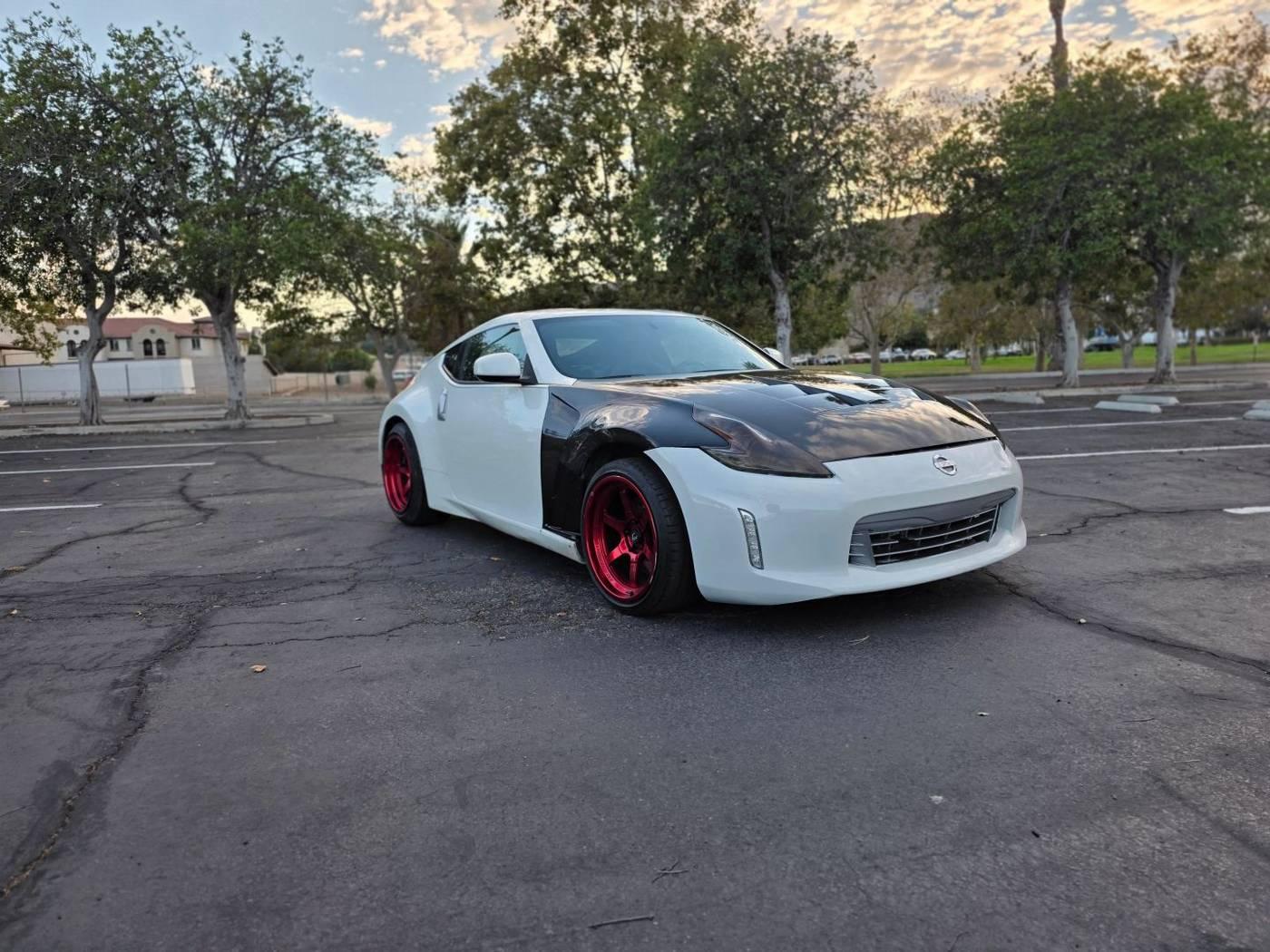 2017 Nissan 370Z Base in Riverside CA For Sale - Image 1