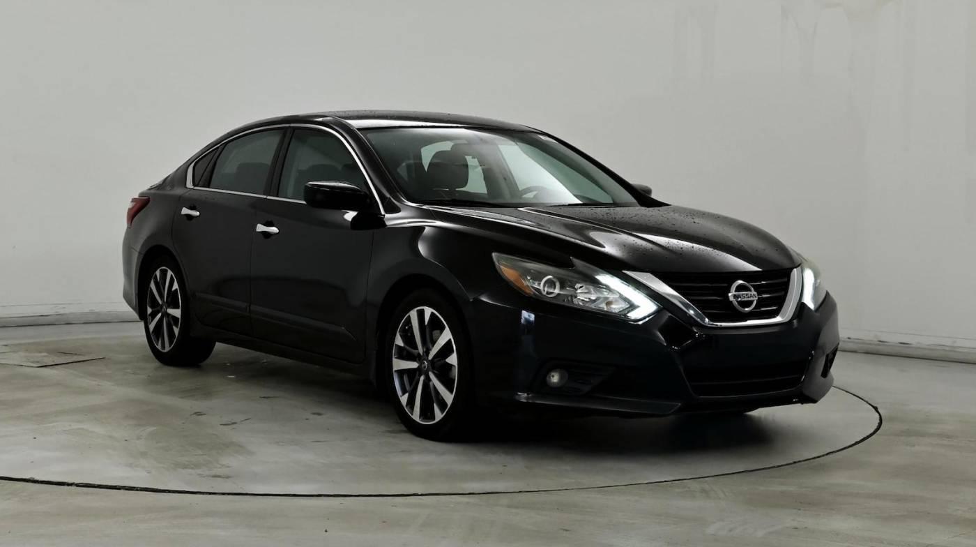 2017 Nissan Altima 2.5 SR in Inglewood CA For Sale - Image 1